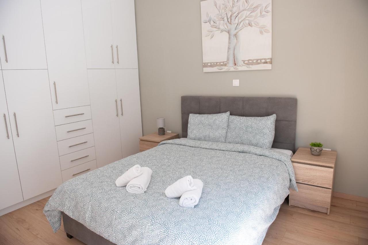 Newly Renovated Flat 500M From Subway Station Apartment เอเธนส์ ภายนอก รูปภาพ